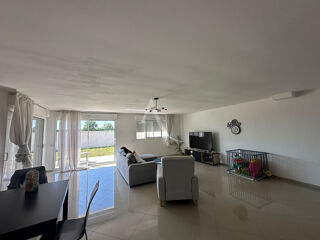  Maison  vendre 4 pices 129 m