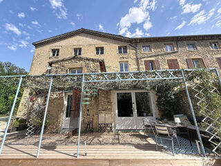 Vente Appartement DUPLEX DE 181 M² AVEC PARC ARBORE DE 9588 M² Grane