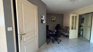  Appartement à louer 2 pièces 39 m²