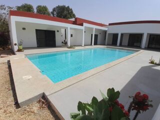  Maison � vendre 5 pi�ces 300 m� Nguerigne