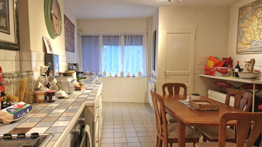 Vente Maison MORBIHAN Maison de ville de 3 chambres , 2 WC, avec patio et petit jardin La trinite porhoet