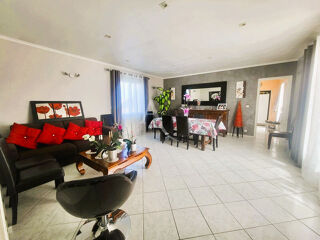  Maison  vendre 4 pices 147 m