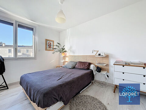  Appartement � louer 4 pi�ces 84 m�