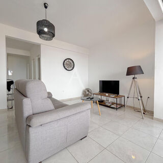  Immeuble à vendre 7 pièces 245 m² Sainte luce