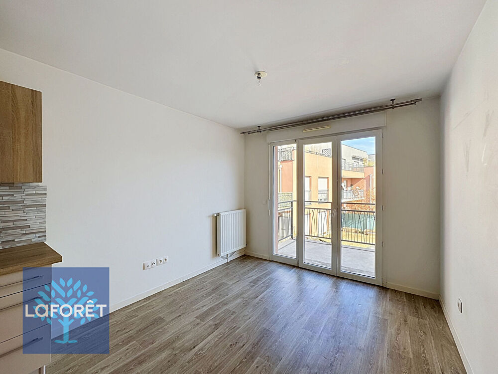 Location Appartement Appartement Corbeil Essonnes 2 pièces - 38.79m² Corbeil essonnes