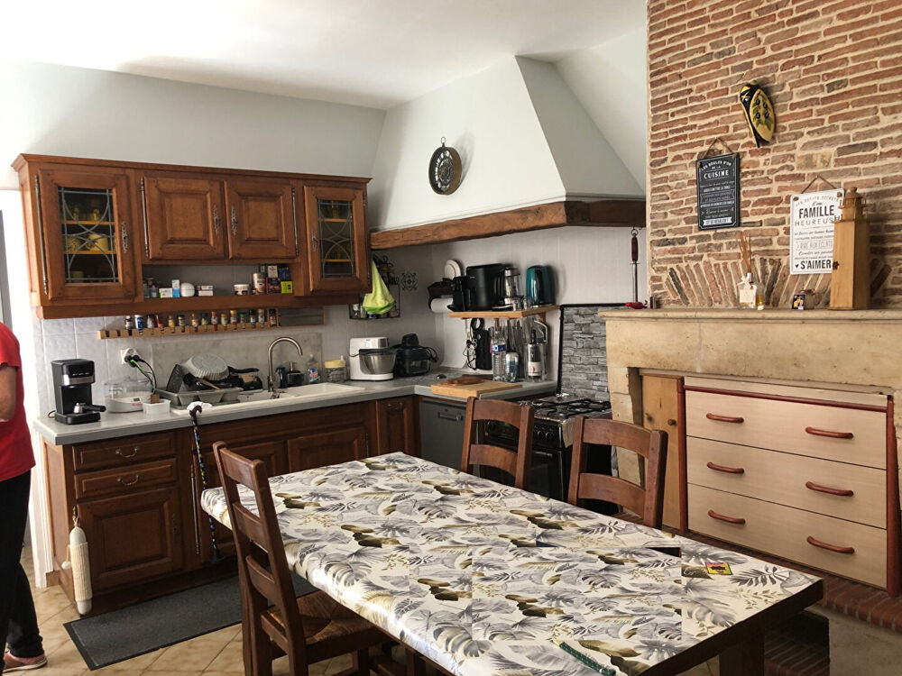 Vente Maison Maison 5 pièces à vendre à Tonnay Charente - Réf 3523 Tonnay charente