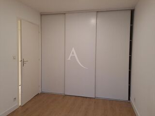  Appartement à louer 2 pièces 28 m²