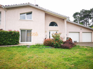  Maison � vendre 9 pi�ces 270 m�