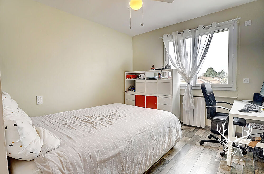 Vente Maison Maison de 185m2 à La Chapelle De La Tour avec jardin et garage La chapelle de la tour