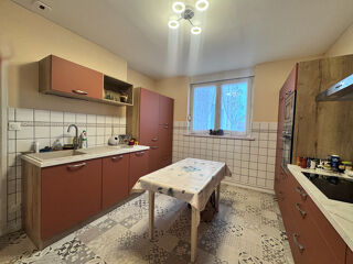  Appartement à vendre 5 pièces 145 m²
