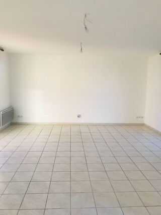  Maison à louer 5 pièces 100 m²