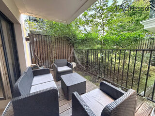 Appartement 2 pièces 40 m² · à Suresnes · 40 m² · 329 000 €