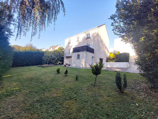  Maison � vendre 7 pi�ces 148 m�