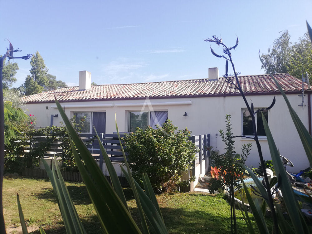 Maison Moutiers Les Mauxfaits 6 pièce(s) 145 m2