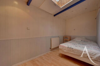  Maison à louer 4 pièces 80 m²