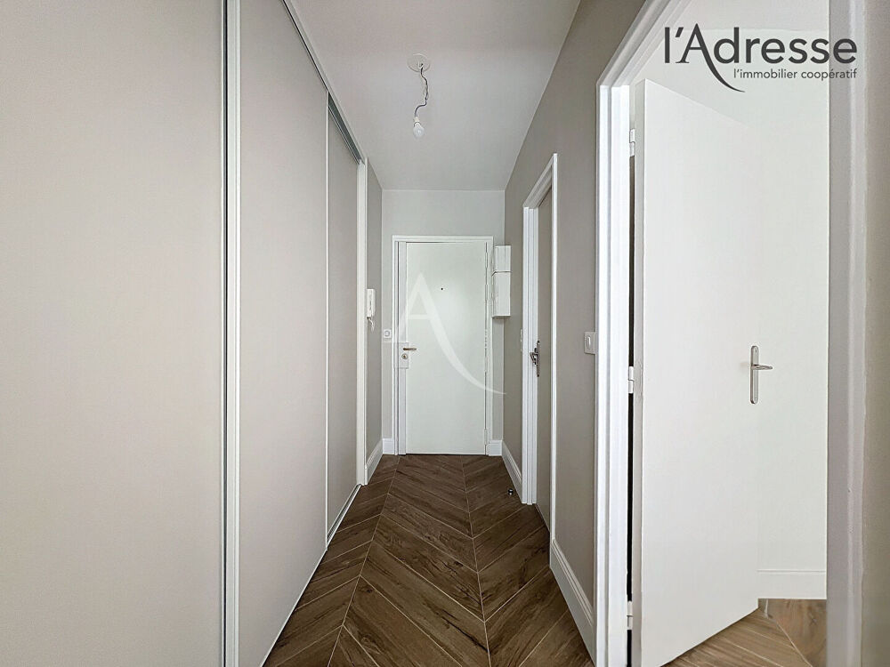 Location Appartement COURBEVOIE/ Studio - 36m² Courbevoie