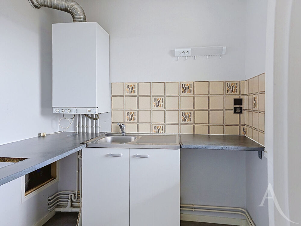 Location Appartement Appartement  T1/31 m² à 1 mn  de la gare de Mantes la Jolie Mantes la jolie
