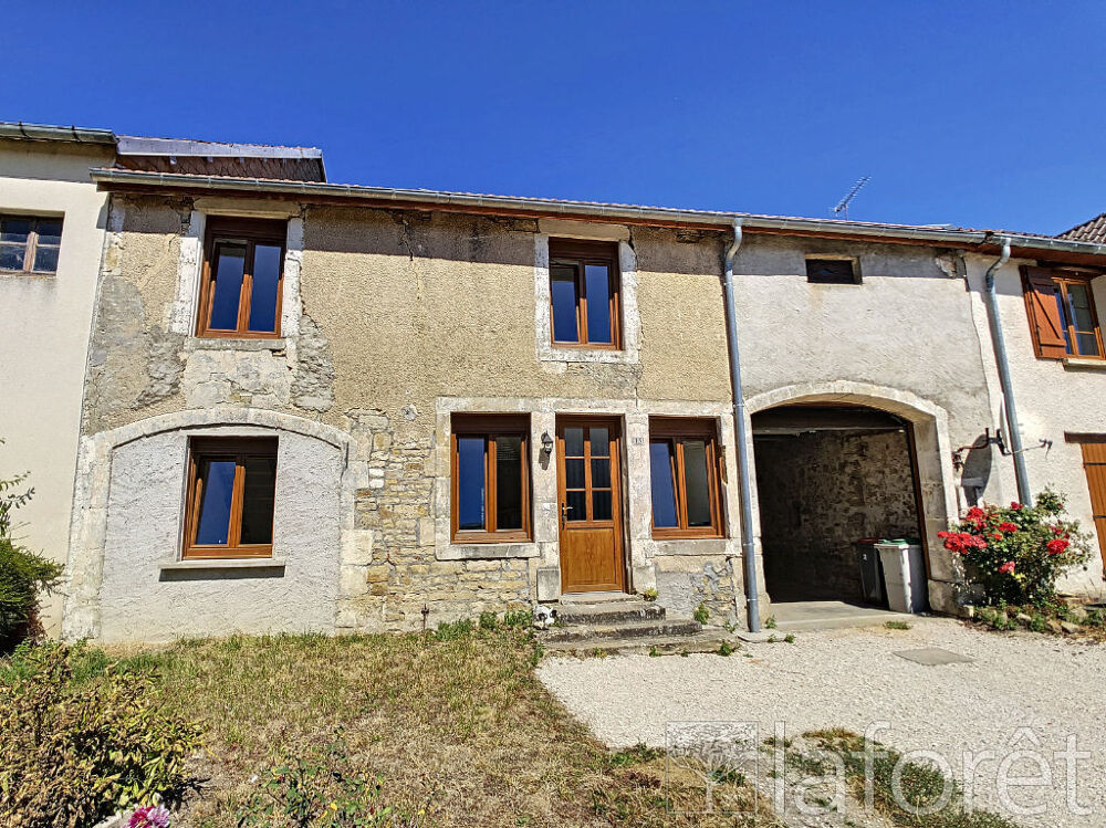 Maison 4 pièces 131 m² · à Champigny sous Varennes · 131 m² · 108 500 €