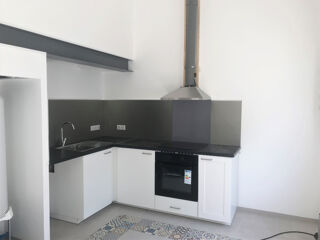  Appartement à louer 1 pièce 45 m²