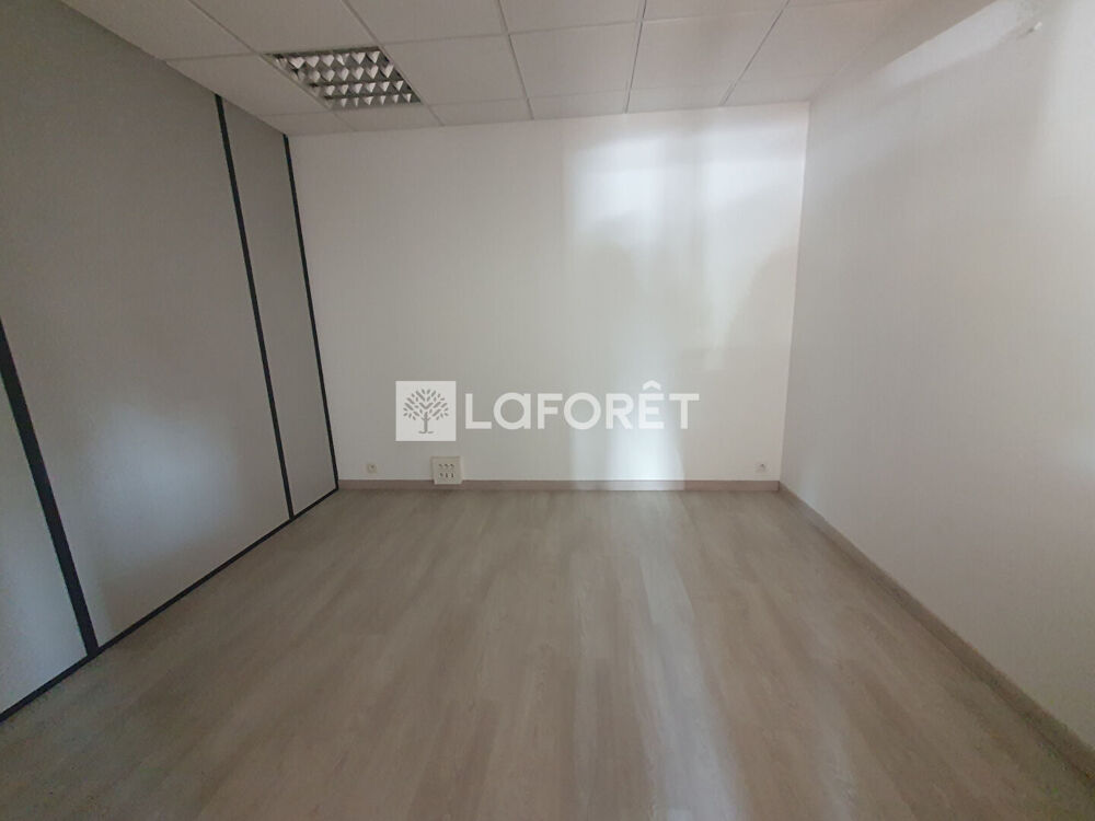   Entrepôt - VILLERS BOCAGE Villers bocage
