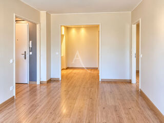  Appartement à louer 2 pièces 43 m²