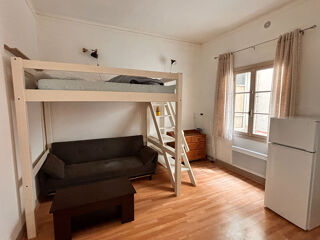  Appartement à louer 2 pièces 37 m²