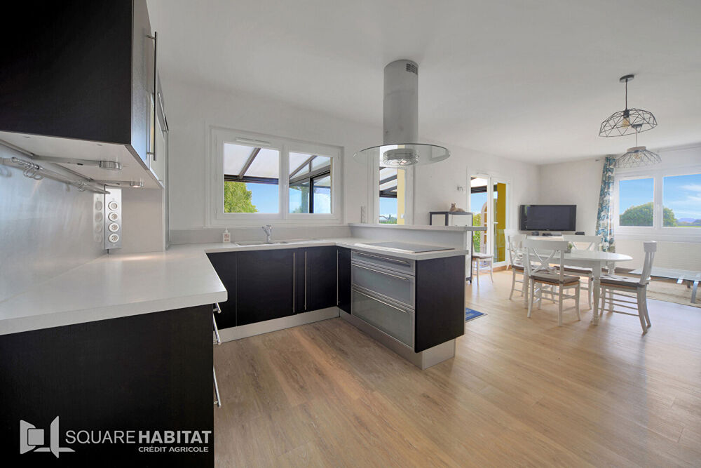 Maison Lillers 7 chambres jardin sous sol complet et dépendances