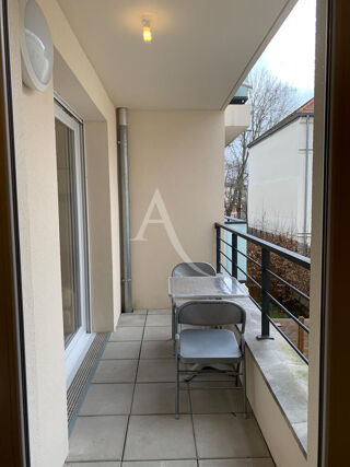  Appartement à louer 2 pièces 40 m²