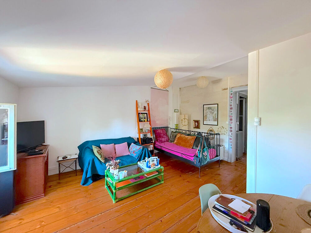 A LOUER APPARTEMENT 3 PIECES - BLAYE CENTRE