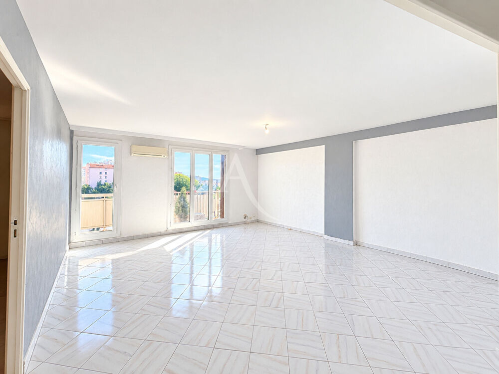 Vente Appartement Appartement T4, 97 m2 avec deux balcons, cave et place de parking en sus Marseille 13