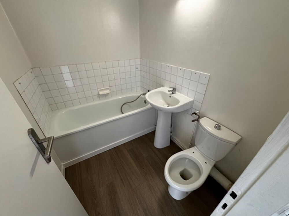 Vente Appartement A vendre à Vannes T1 place de parking cave ascenseur proche centre ville, gare Vannes