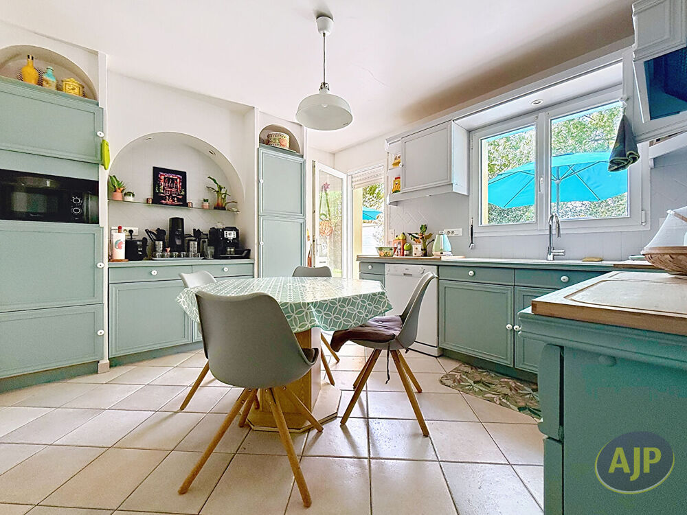 Maison Port Saint Pere 6 pièce(s) 130 m2
