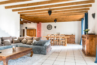  Maison à vendre 7 pièces 232 m²