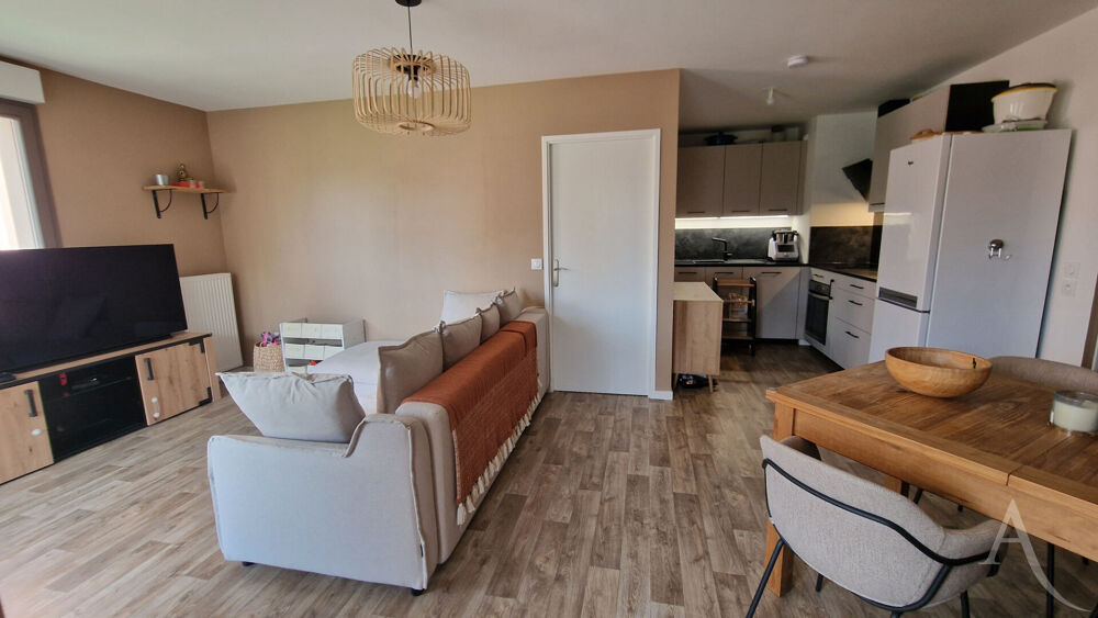 Appartement de 2024 à Mantes La Ville Gare, F4 avec terrasse et parking