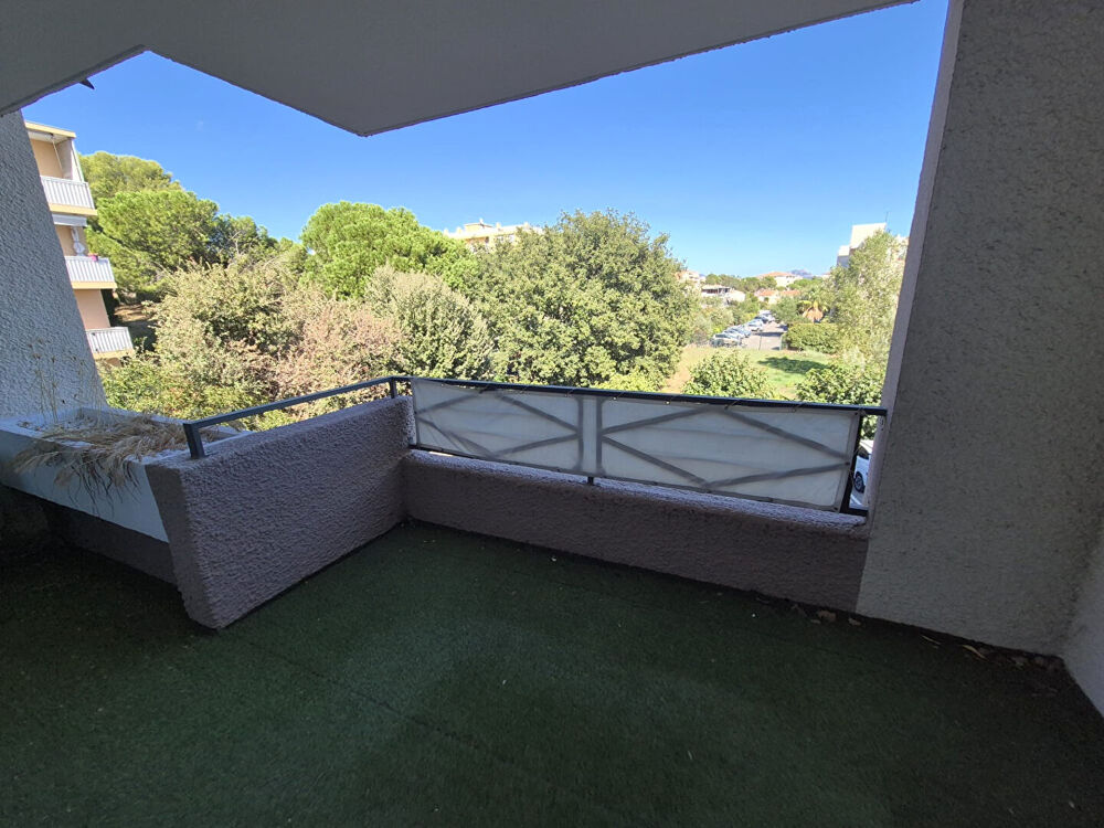 Vente Appartement FREJUS 3 pièces- terrasse et parking - 68m² Frejus
