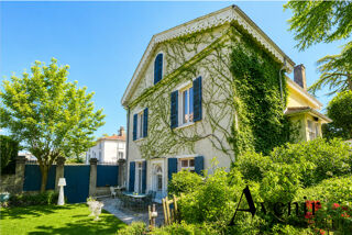  Maison � vendre 9 pi�ces 400 m�