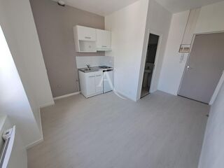  Appartement à louer 1 pièce 19 m²