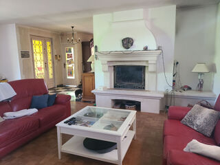  Maison  vendre 6 pices 245 m