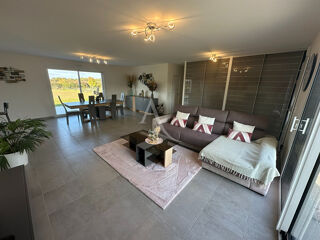  Maison  vendre 6 pices 146 m