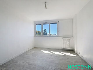  Appartement à louer 3 pièces 66 m²