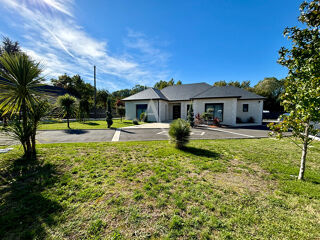  Maison  vendre 4 pices 121 m