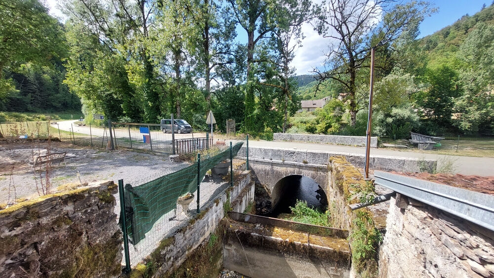 Vente Terrain PISCICULTURE - MURS ET FOND DE COMMERCE - 1.081 Hectare Soulce cernay