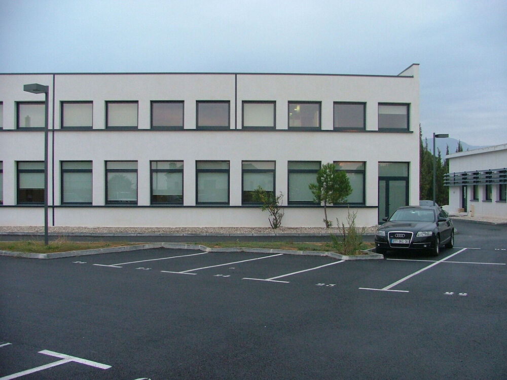   A LOUER - 2 bureaux à Cagnes-sur-Mer 