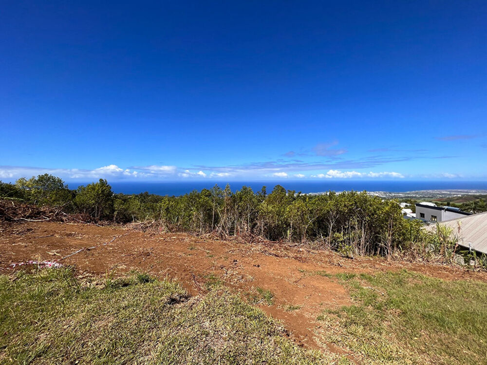 Vente Terrain Terrain à bâtir de 352 m² - Saint Pierre - Vue mer et dégagée Saint pierre