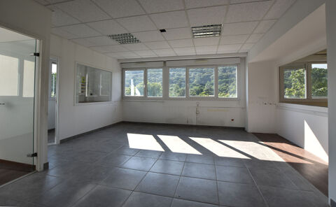   Local commercial Besançon 80 m2 