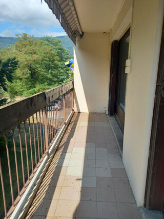  Appartement � vendre 4 pi�ces 80 m�