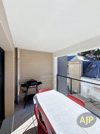 Appartement à louer 2 pièces 37 m²
