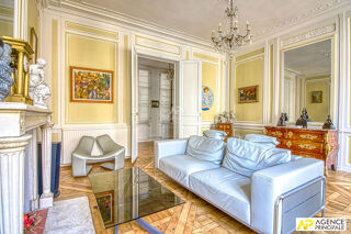  Appartement à vendre 6 pièces 144 m²