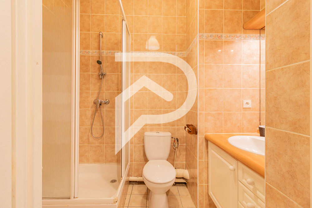 Location Appartement Splendide studio 28m² Marseille 13008 Marseille 8