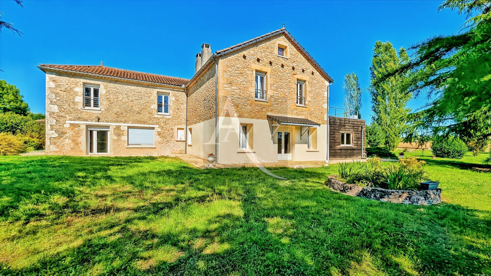 Maison 11 pièces 330 m² · à Monflanquin · 330 m² · 378 000 €